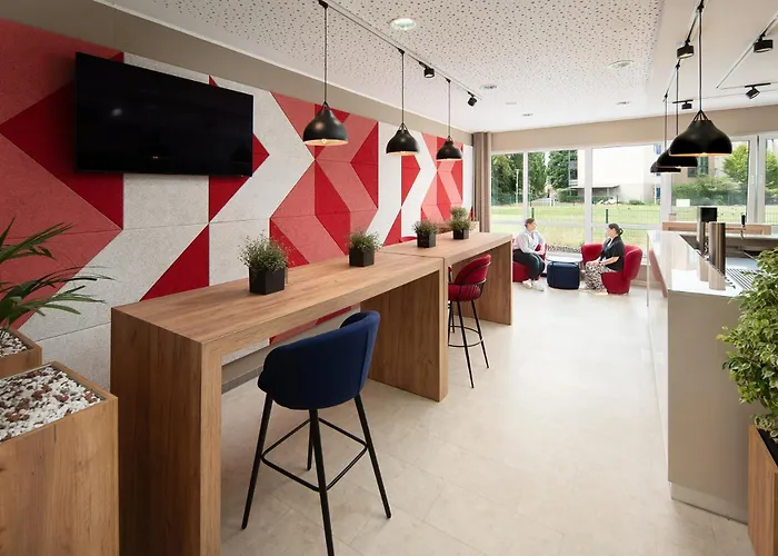 Ξενοδοχείο Johanniter Gaestehaus 3*