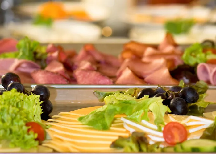 Ξενοδοχείο Johanniter Gaestehaus 3*