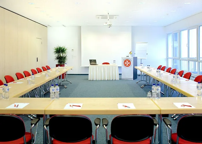 Ξενοδοχείο Johanniter Gaestehaus 3*